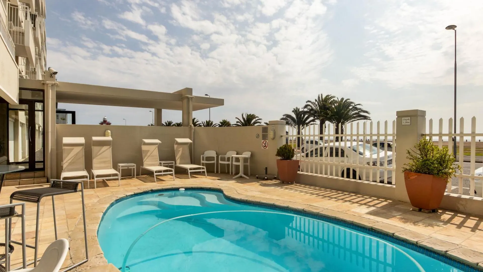 Mouille Point Studio Including Welcome Basket Cape Town Daire